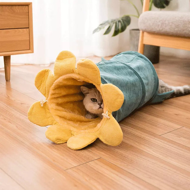 Flower Tunnel Toy for Cats – Cozy & Fun