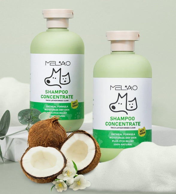 MELAO Shampoo Concentrate bottles with coconuts, designed to moisturize dry skin and provide itch relief for pets.