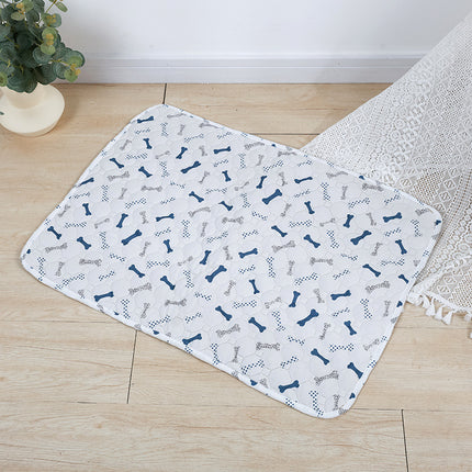 Reusable Waterproof Pet Pad – Absorbent, Non-Slip Training Mat for Dogs & Cats