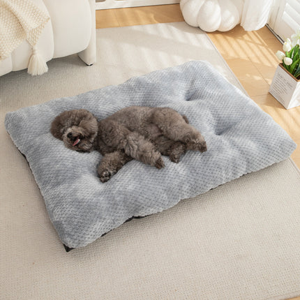 Winter Warm Cat Nest – Soft, Cozy Pet Mat for Indoor Cats & Small Dogs